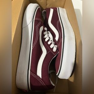 Port Royale/ True White Old Skool Vans